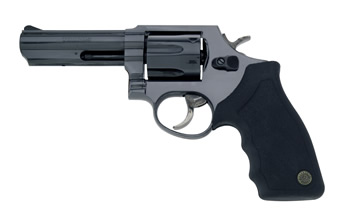 82b4.jpg TAURUS 82 38SP BL RUBBER GRP 4" DA FS
